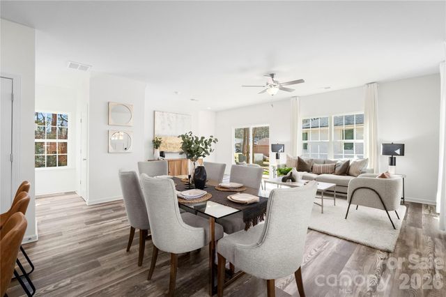 6717 Brushwood Drive, Charlotte, NC 28262