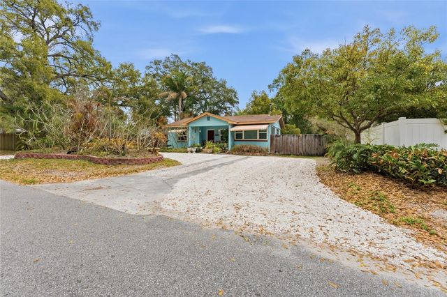 7003 N 13TH STREET, Tampa, FL 33604