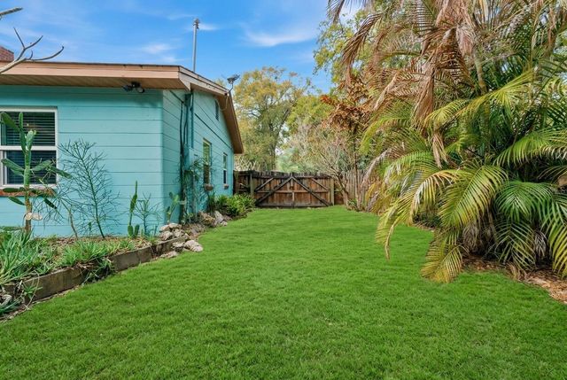 7003 N 13TH STREET, Tampa, FL 33604