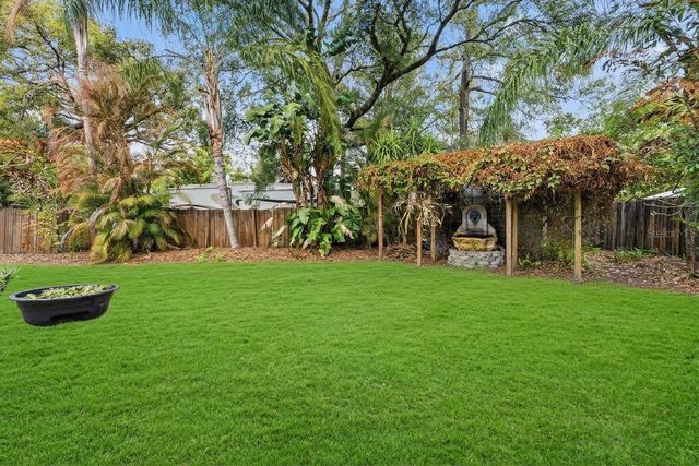 7003 N 13TH STREET, Tampa, FL 33604