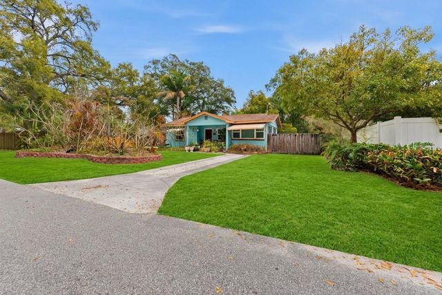 7003 N 13TH STREET, Tampa, FL 33604