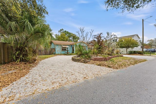 7003 N 13TH STREET, Tampa, FL 33604