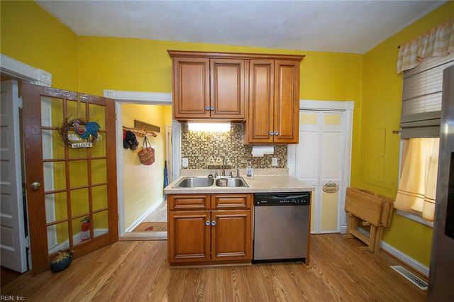 4323 Augusta TER, Portsmouth, VA 23707