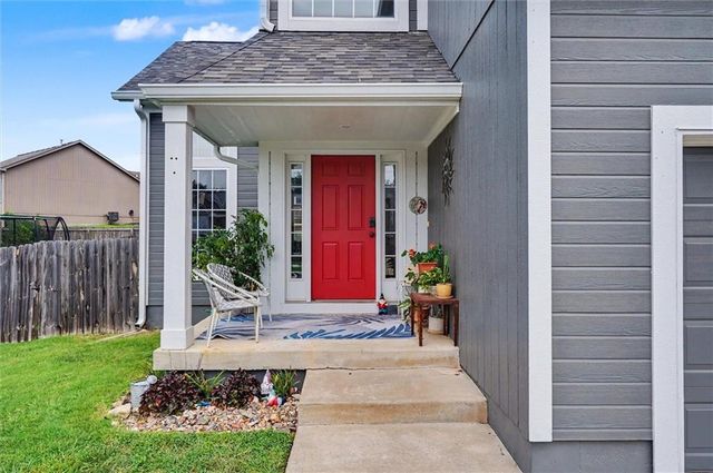 12542 S Belford Street, Olathe, KS 66061