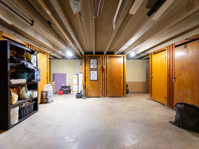 6587 N Northwest Highway 1A, Chicago, IL 60631