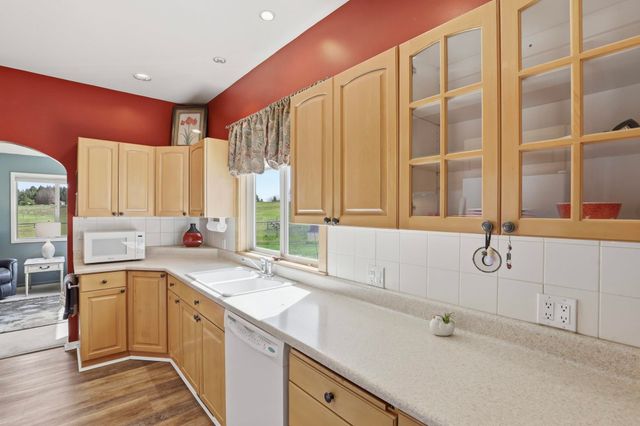 7905 S Ramona Rd, Spokane, WA 99224