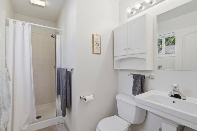 7905 S Ramona Rd, Spokane, WA 99224