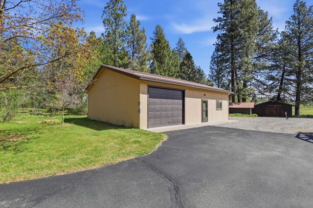 7905 S Ramona Rd, Spokane, WA 99224