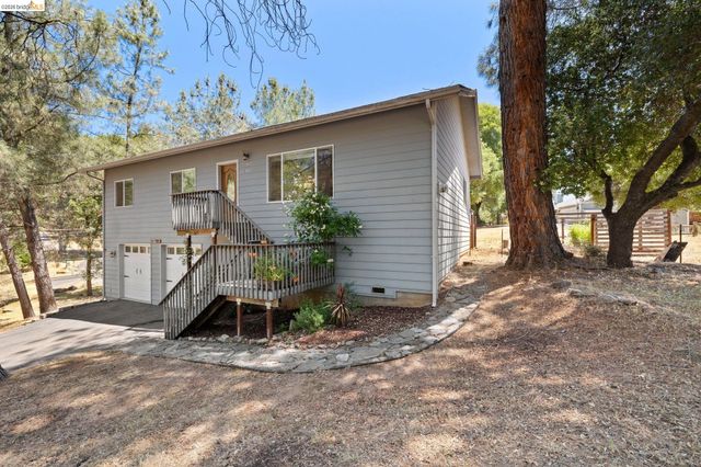 20686 Crest Pine Easement, Groveland, CA 95321