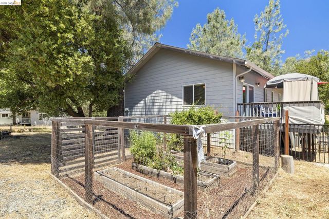 20686 Crest Pine Easement, Groveland, CA 95321