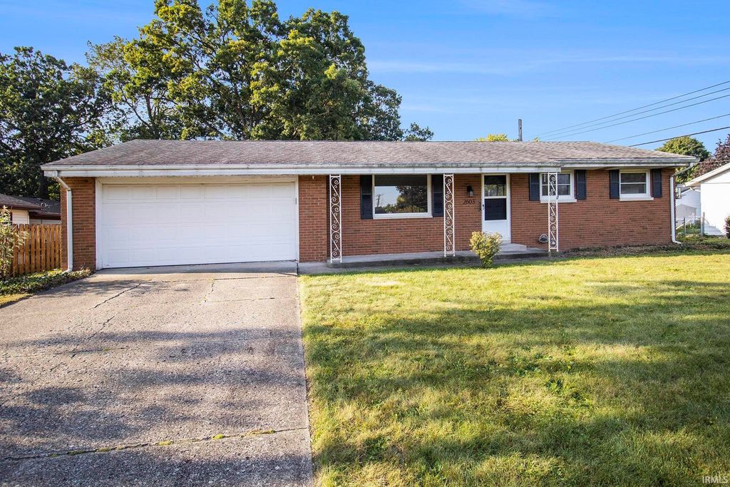 2603 Dawes Place, Mishawaka, IN 46544