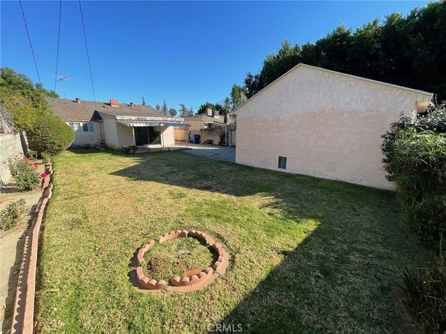 5717 Natick Avenue, Sherman Oaks, CA 91411