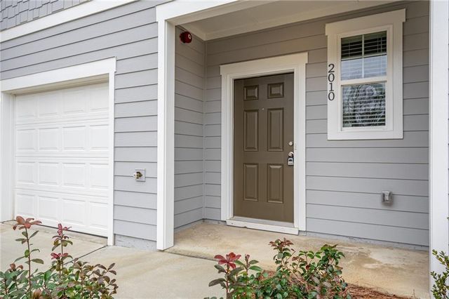 2010 Ayla Drive, Douglasville, GA 30135