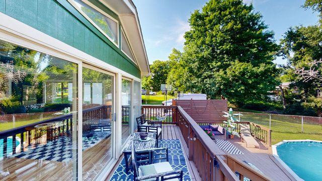 216 Roberta Dr, Hendersonville, TN 37075