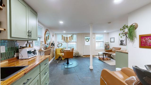 216 Roberta Dr, Hendersonville, TN 37075