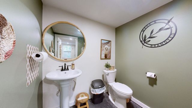 216 Roberta Dr, Hendersonville, TN 37075