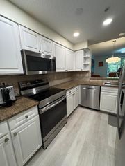 2018 Alta Meadows Lane 405, Delray Beach, FL 33444