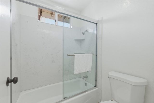 542 White Fir Dr, San Leandro, CA 94577