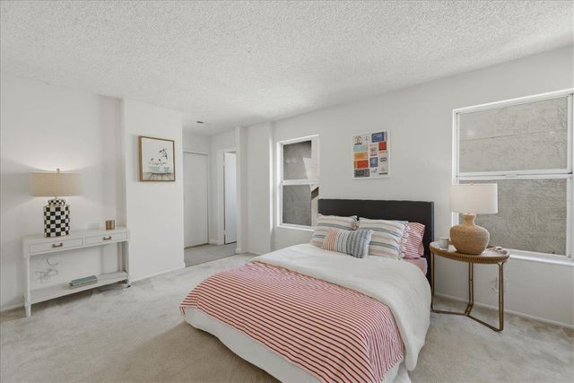 542 White Fir Dr, San Leandro, CA 94577