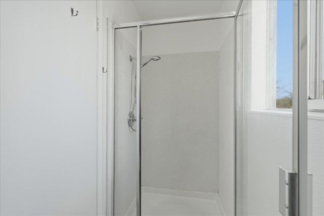 542 White Fir Dr, San Leandro, CA 94577