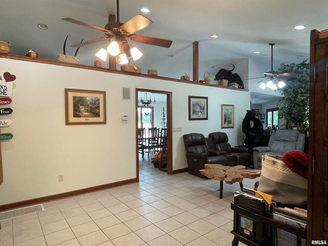 2479 NEW ERA Road, Murphysboro, IL 62966