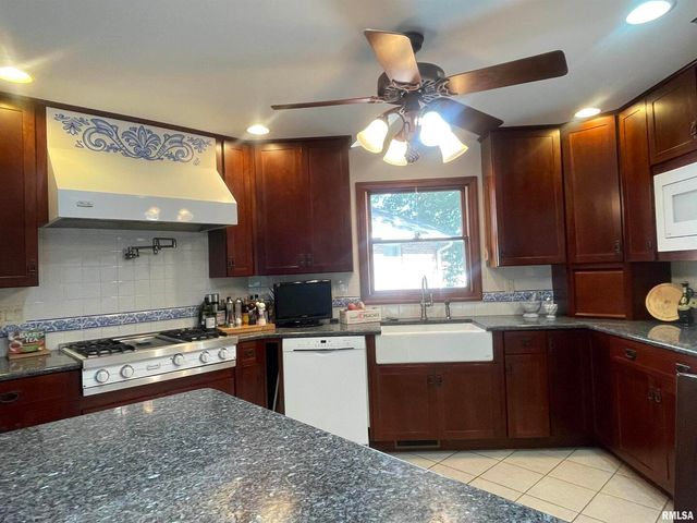 2479 NEW ERA Road, Murphysboro, IL 62966