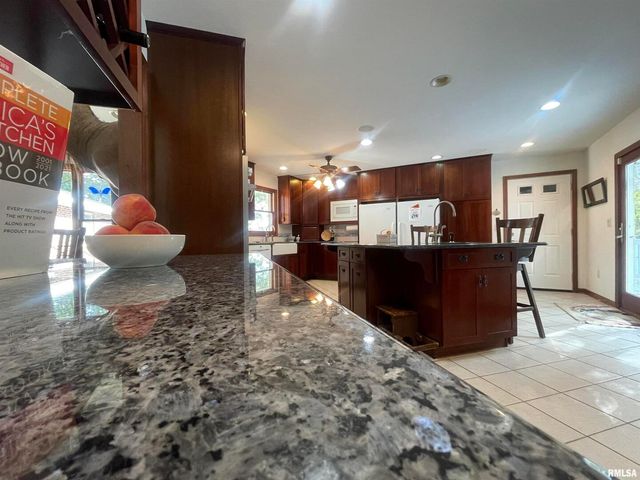 2479 NEW ERA Road, Murphysboro, IL 62966