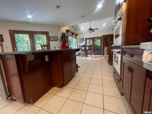 2479 NEW ERA Road, Murphysboro, IL 62966