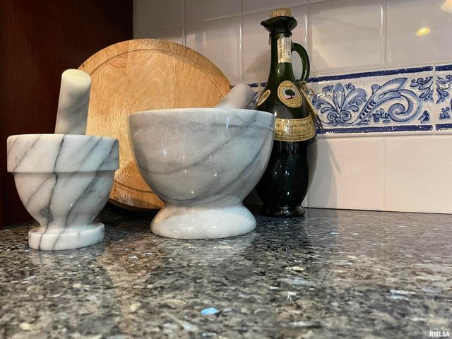 2479 NEW ERA Road, Murphysboro, IL 62966