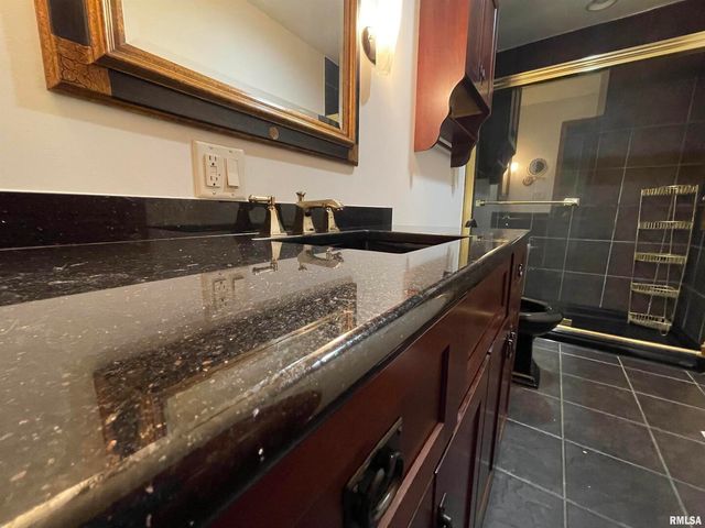 2479 NEW ERA Road, Murphysboro, IL 62966