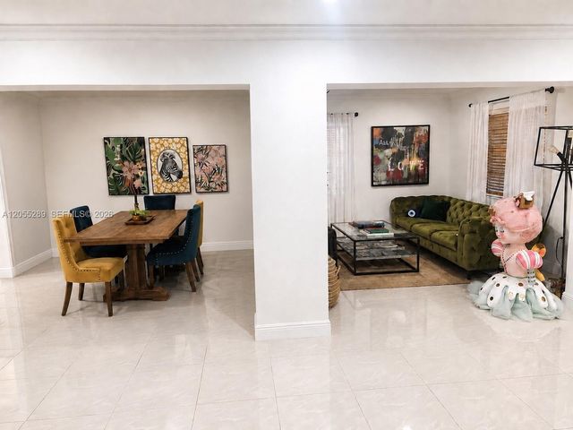 11220 SW 47th Ter, Miami, FL 33165