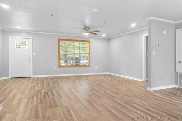 410 S Arkansas, Caddo, OK 74729
