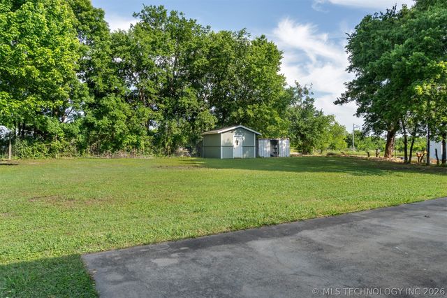 410 S Arkansas, Caddo, OK 74729