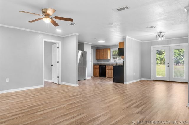 410 S Arkansas, Caddo, OK 74729