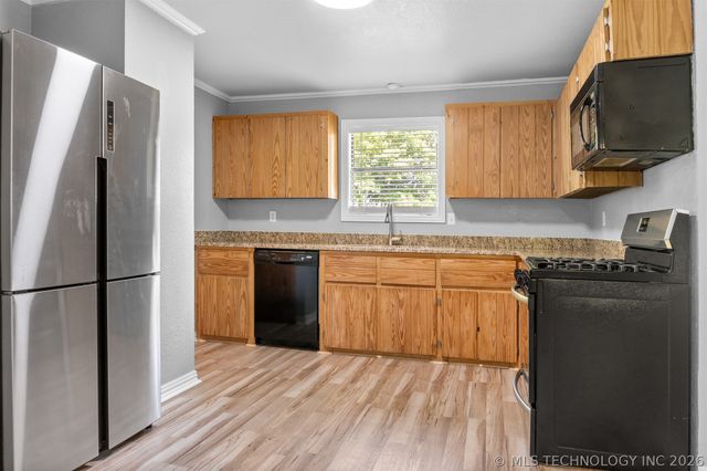 410 S Arkansas, Caddo, OK 74729