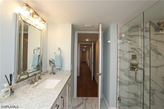 4041 Gulf Shore BLVD N 305, Naples, FL 34103