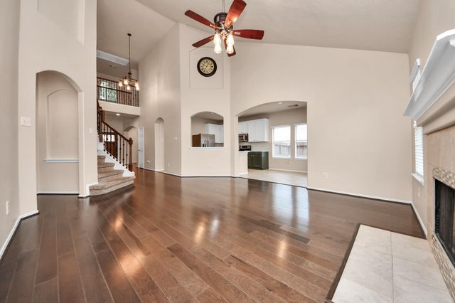 21426 Mission Falls Drive, Houston, TX 77095