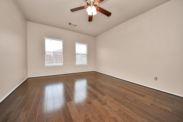 21426 Mission Falls Drive, Houston, TX 77095