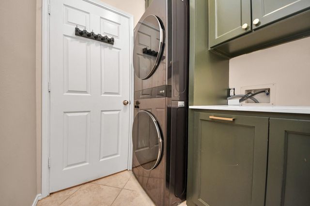 21426 Mission Falls Drive, Houston, TX 77095