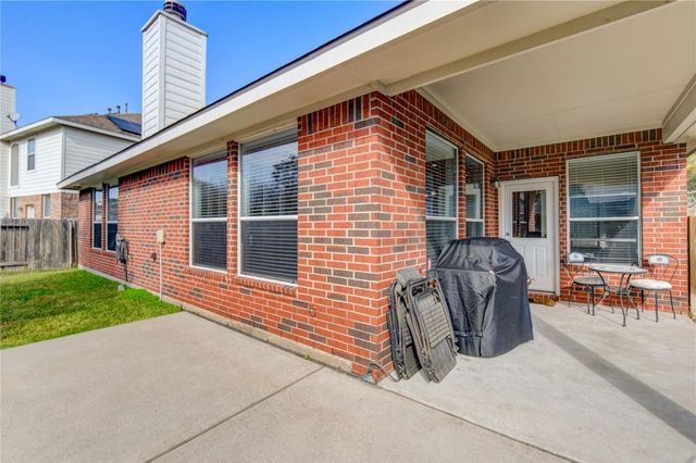 7114 Sundance Meadows Lane, Richmond, TX 77407