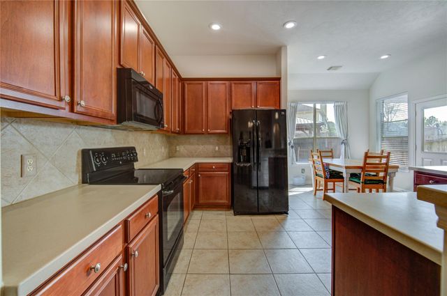 7114 Sundance Meadows Lane, Richmond, TX 77407