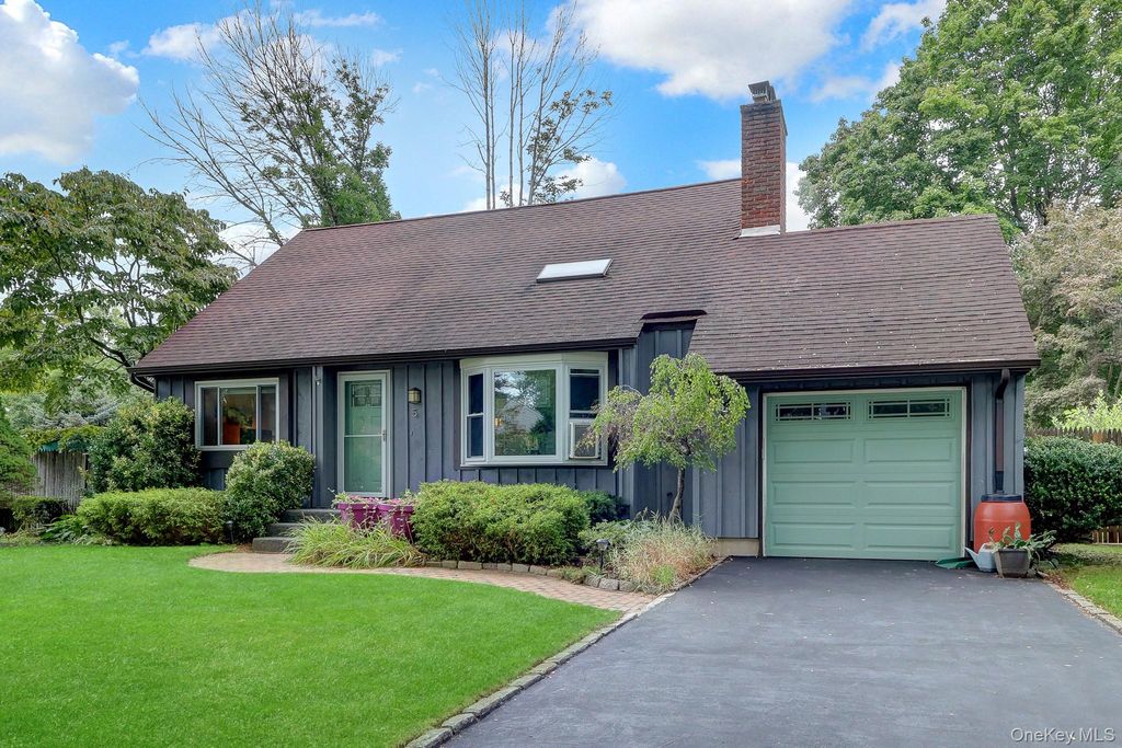 5 Madsen Lane, East Northport, NY 11731 — exterior