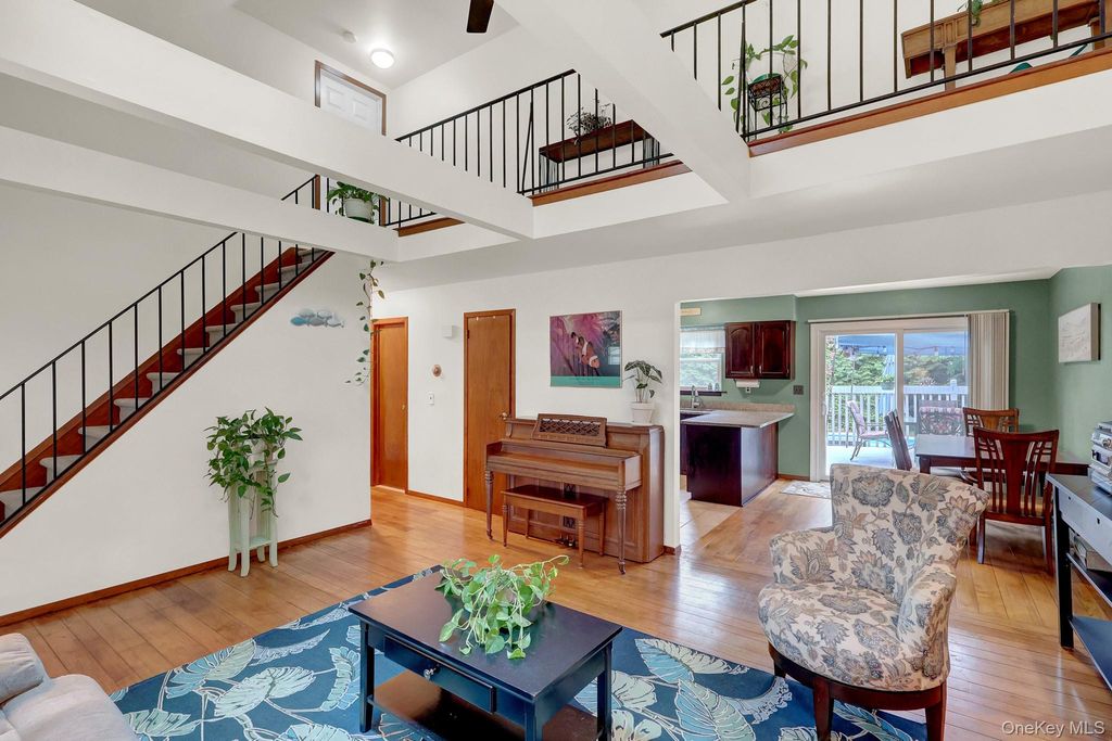 5 Madsen Lane, East Northport, NY 11731 — photo 5