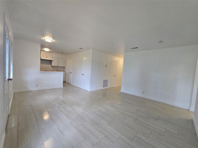 434 Long Street, West Columbia, TX 77486