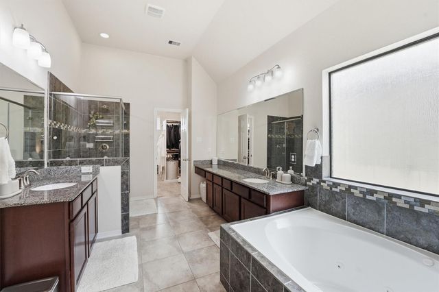 2816 Kings Retreat Circle, Kingwood, TX 77345