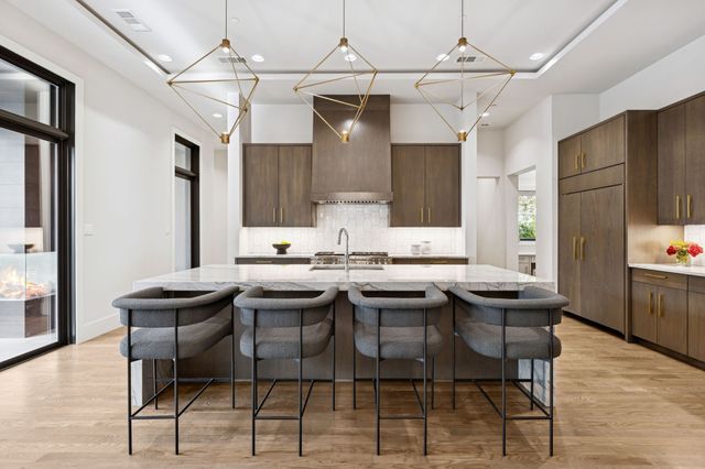 4447 Taos Road, Dallas, TX 75209