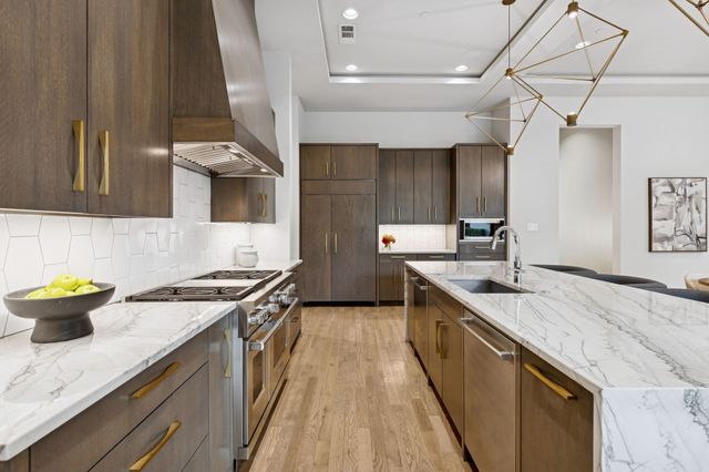 4447 Taos Road, Dallas, TX 75209