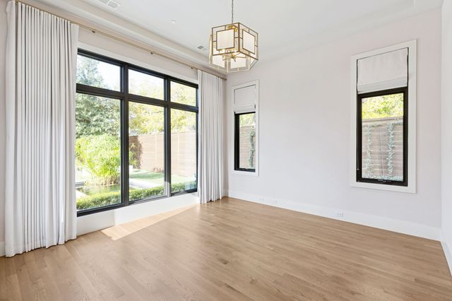 4447 Taos Road, Dallas, TX 75209