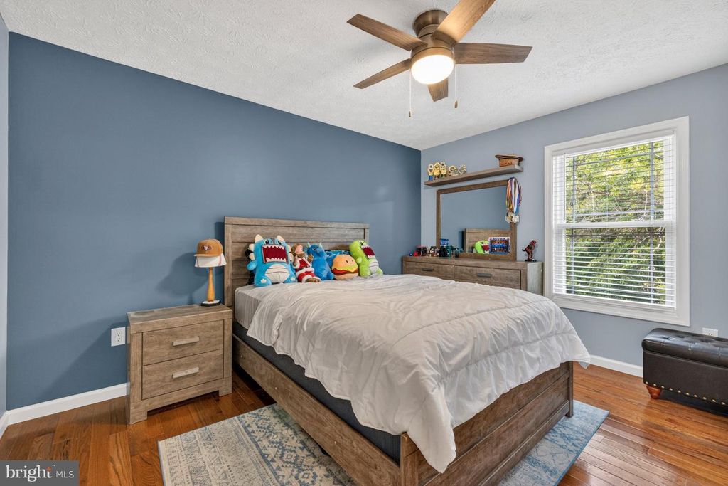 Image 27 of property listing at 4813 ASHFORD PL, Upper Marlboro, MD 20772