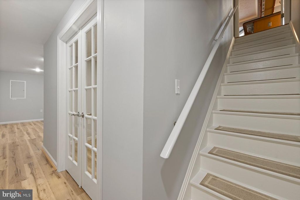 Image 30 of property listing at 4813 ASHFORD PL, Upper Marlboro, MD 20772